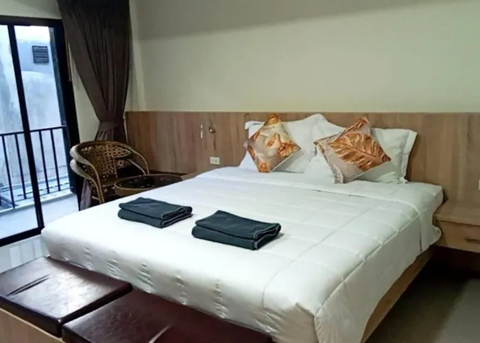 Sumaka Hotel Karon