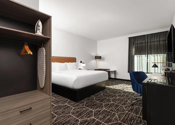 La Quinta Inn & Suites By Wyndham Olive Branch