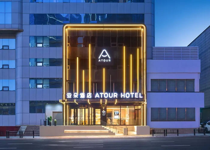 Atour Hotel Dalian Donggang Business District Harbor Plaza