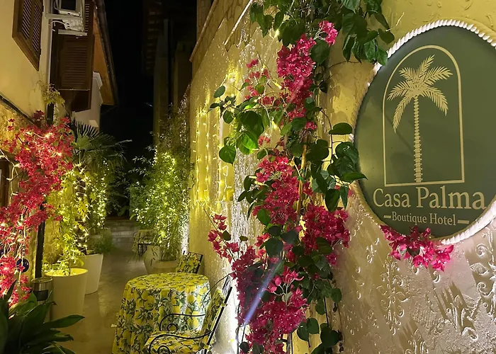 Casa Palma Suites