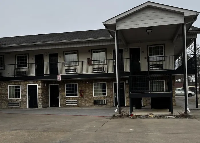 General Bragg Inn & Suites Chickamauga