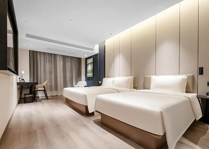 Atour Hotel Jiashan Wanlian Plaza