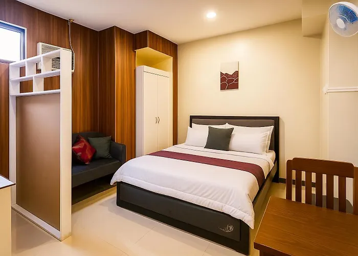 Home Stay Hotel