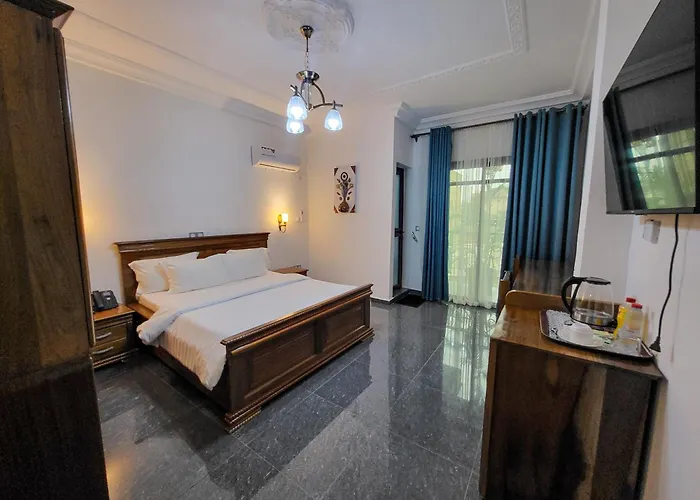 Justina Guest House Hotel