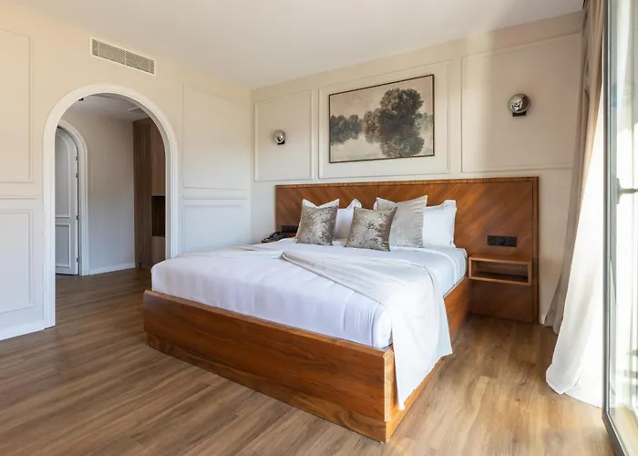 Aurea Hotel