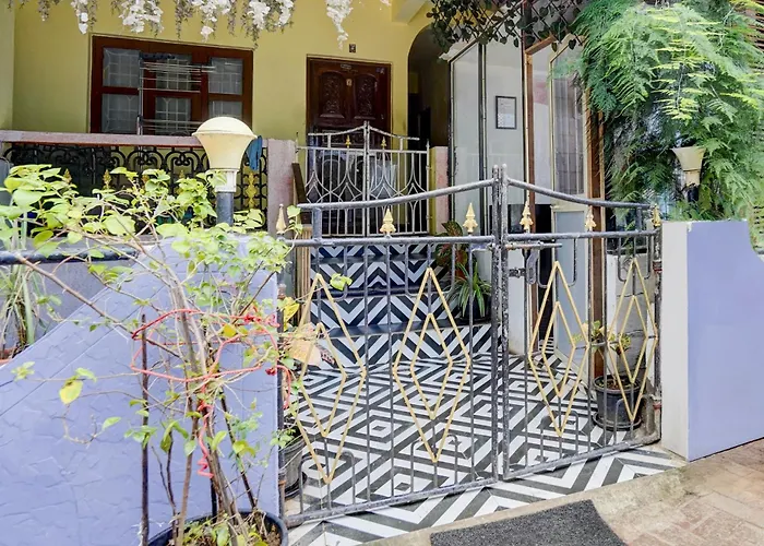 Super Collection O Baga Beach Goa Formerly Traveller Guest House
