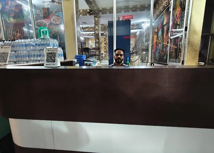 Hotel Veeras