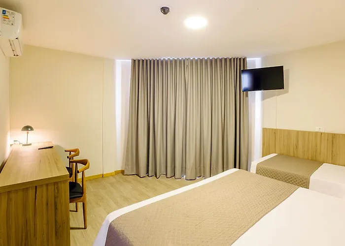 Hotel Varsovia Express