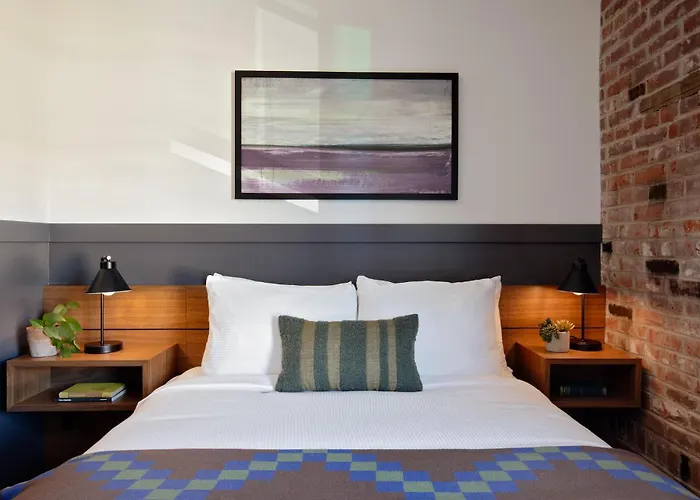 Lightwell Hotel & Spa