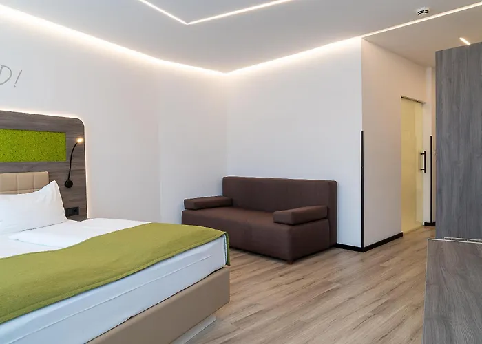 Chrizz Rooms