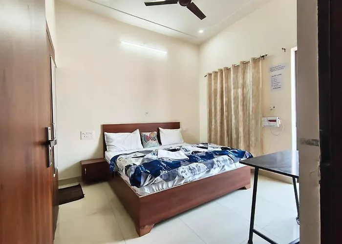 Harigarh Inn