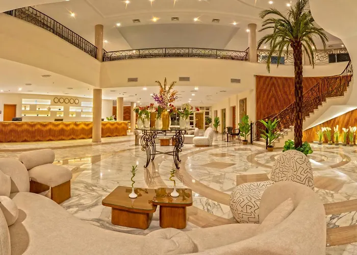 Invidia Coral Beach Tiran