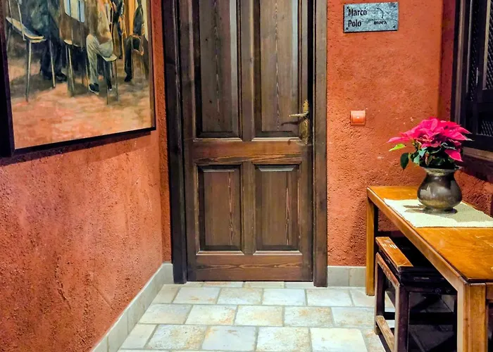 La PuertaMora
