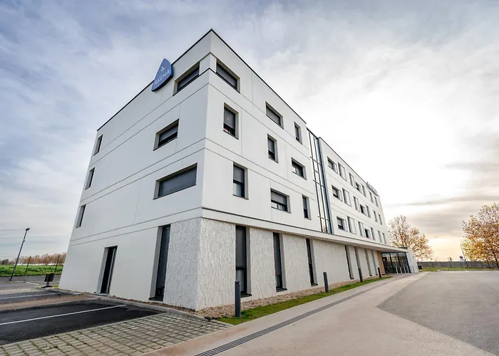 Hôtel AKENA Chalons-en-Champagne