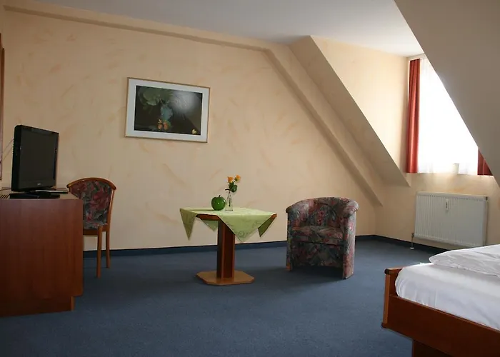 Atrium Hotel