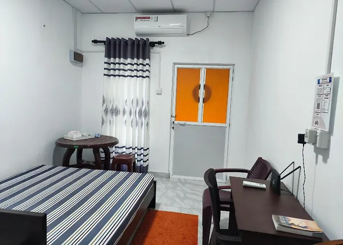 Tn Travel Inn - Katunayake