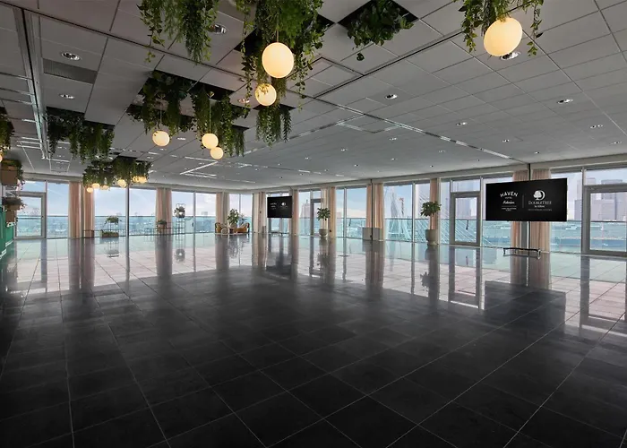 Doubletree By Hilton Rotterdam Centre