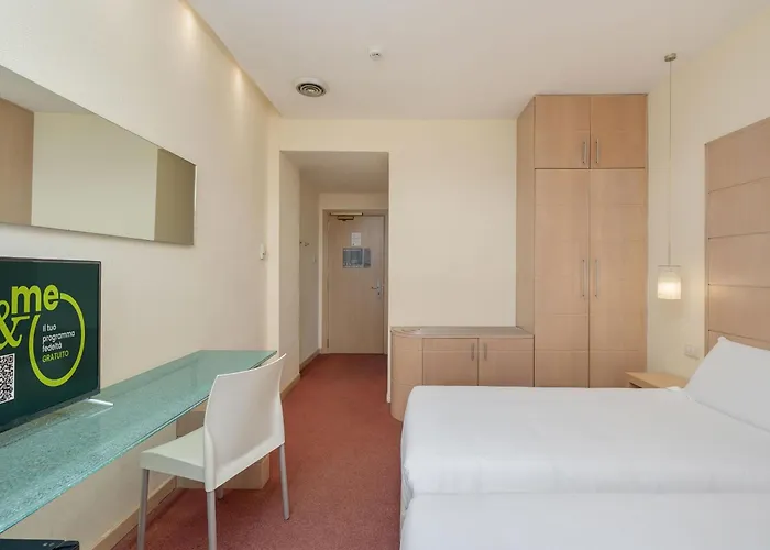 B&B Hotel Calenzano First