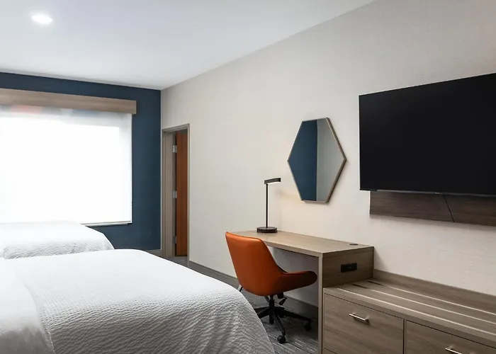 Holiday Inn Express & Suites Nampa - Idaho Center By Ihg