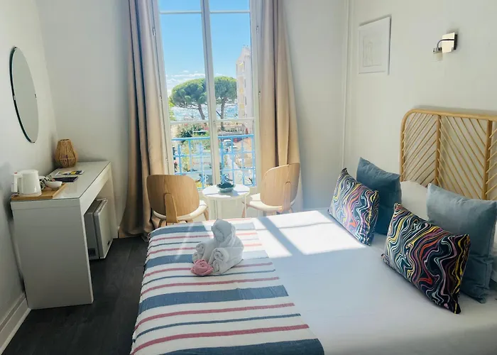 Hotel Eden - La Baigneuse