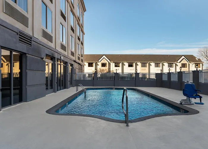 Garner Hotel Murfreesboro West By Ihg