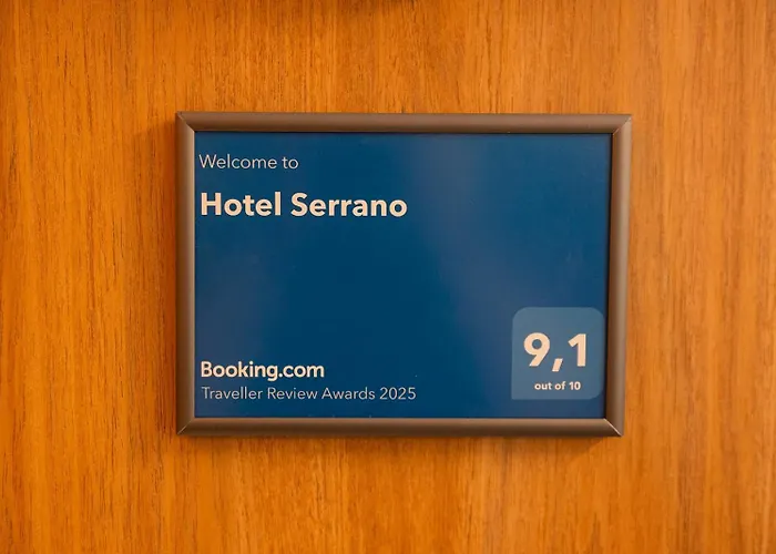 Hotel Serrano