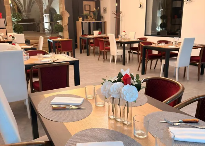 Logis Hotel De Paris - Restaurant - Patisserie