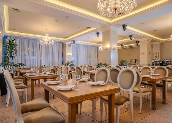 Nadiya Hotel