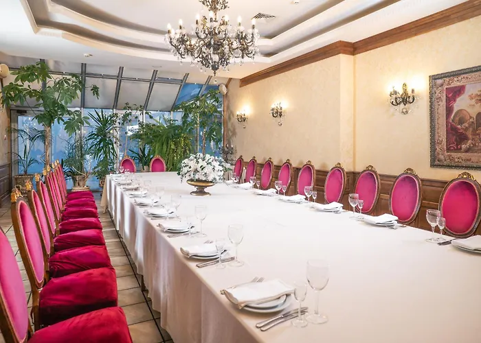 Nadiya Hotel