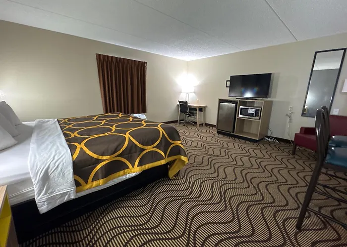 Super 8 By Wyndham Mars/Cranberry/Pittsburgh Area