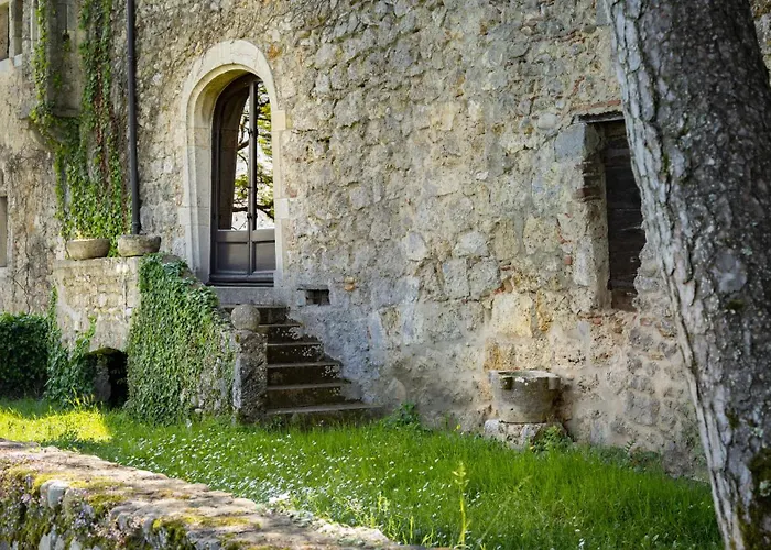 Hostellerie du Vieux Pérouges