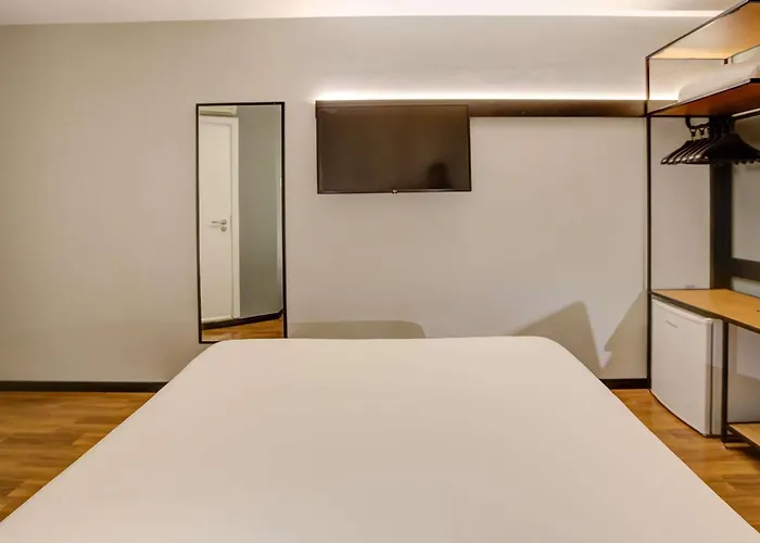Ibis Vitoria Praia De Camburi