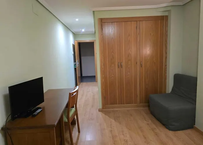 Hotel El Roble Cervera De Pisuerga
