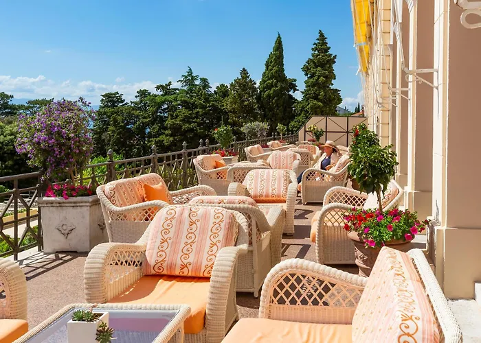 Hotel Kvarner Palace