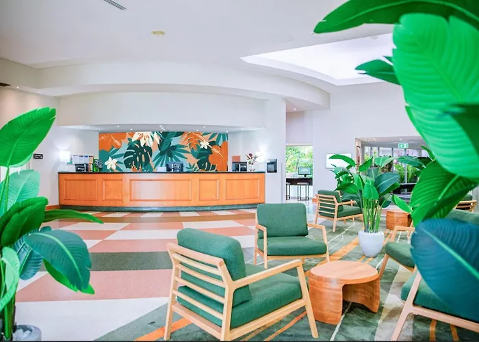 Cairns Harbourside Hotel