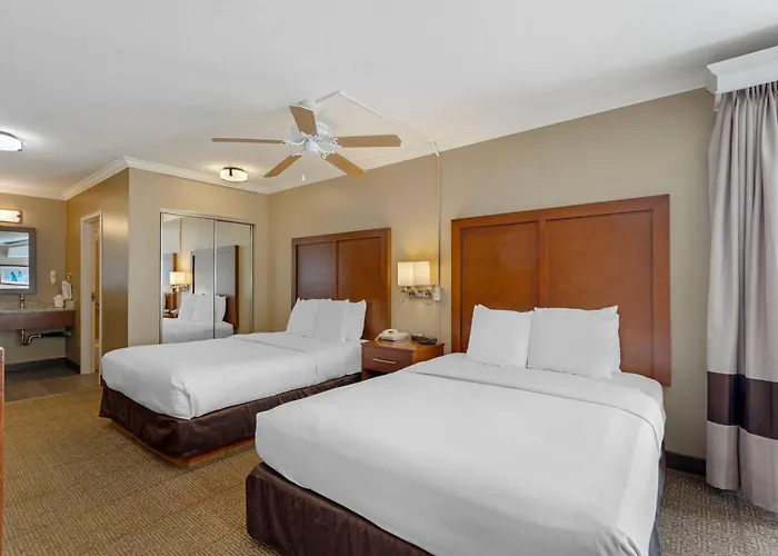 Comfort Inn & Suites Ocean Shores