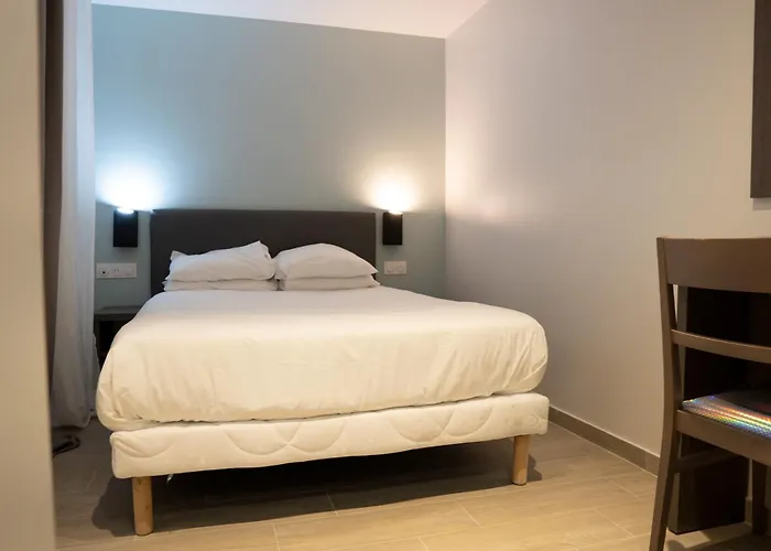 Aero Hotel