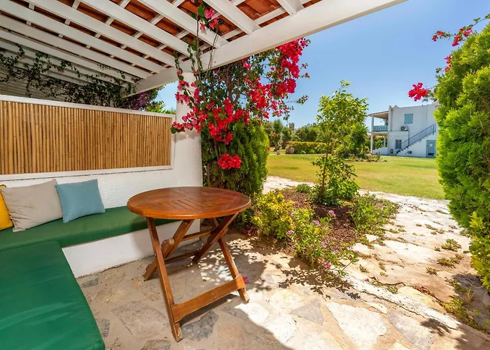 Kefi Beach&Suites