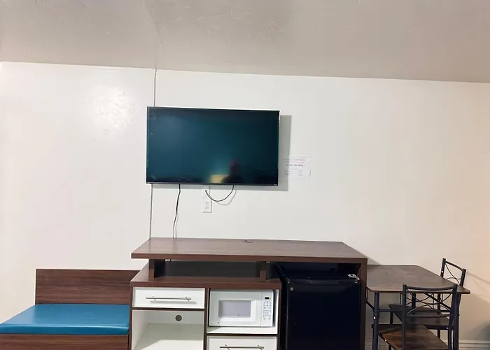 Alien Residence Inn