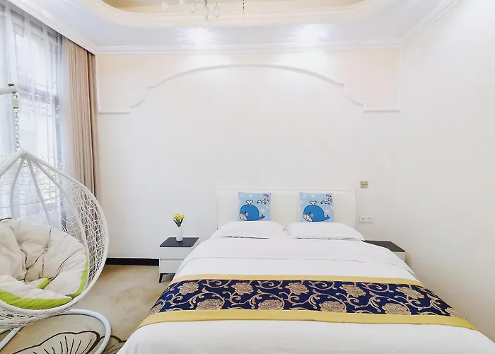 Emeishan Moon Bay Hotel