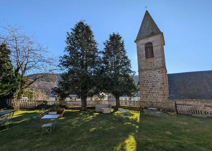 Hôtel Restaurant du Plomb du Cantal