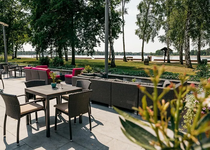 Seehotel am Tankumsee