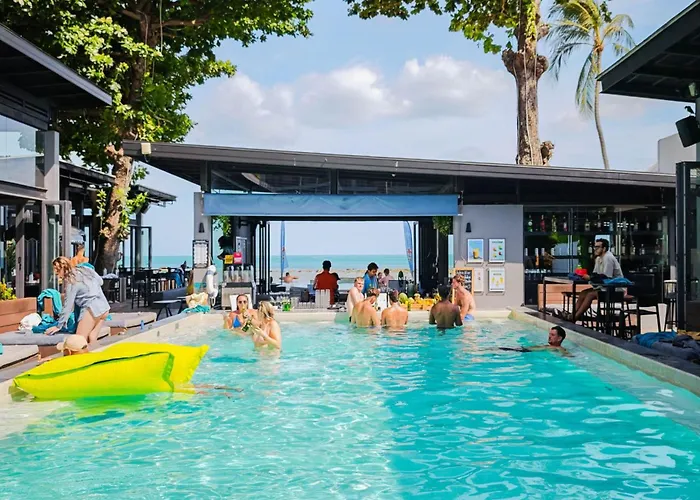 Lub D Koh Samui Chaweng Beach - Beachfront & Vibrant Social Vibe