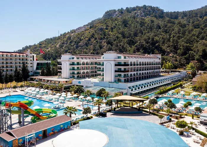 Dosinia Luxury Resort