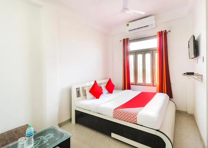 Hotel O By Oyo Arpit Hotel Jhusi Railway Station