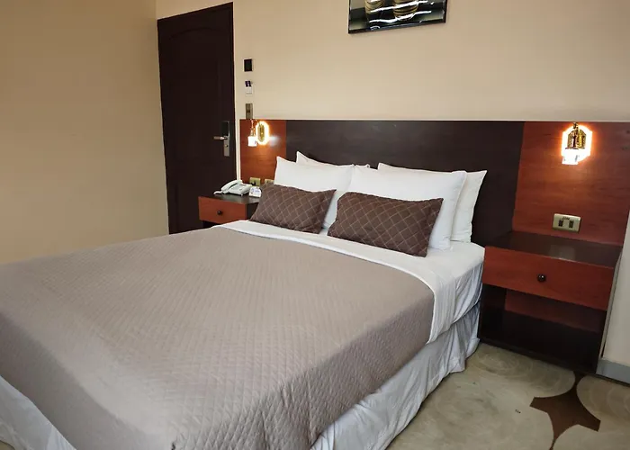Hotel Pairumani