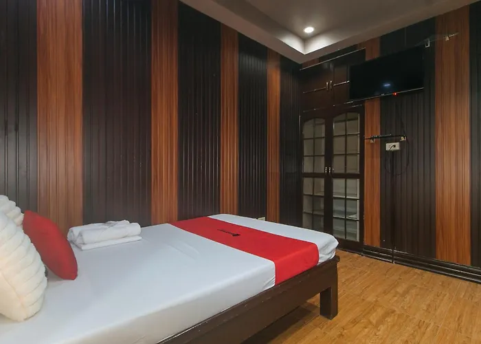 Reddoorz Plus At Canley Residential
