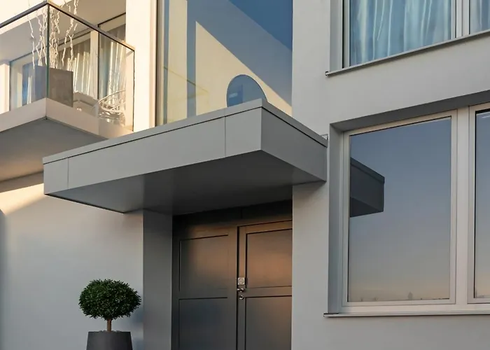 NEWSHA SIGNATURE HOME Mülheim
