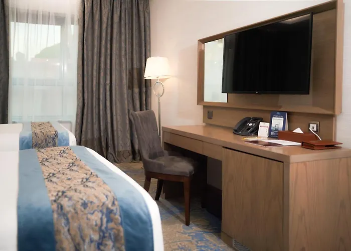 Valy Al-Madinah Hotel