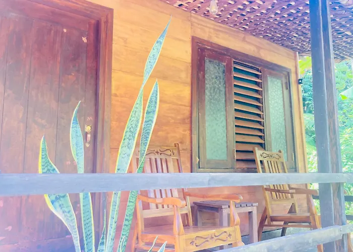 Sinharaja Pitadeniya Villa
